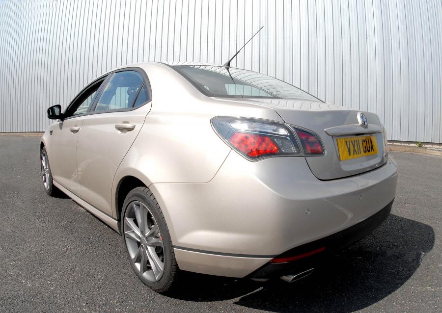  MG 6 Magnette 2012 года  (UK) (фото 10 из 24)